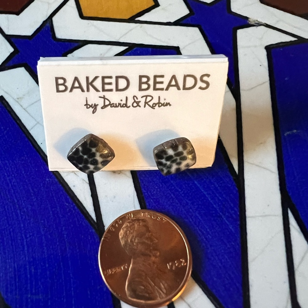 NWT Baked Beads Earrings - Picture 3 of 4